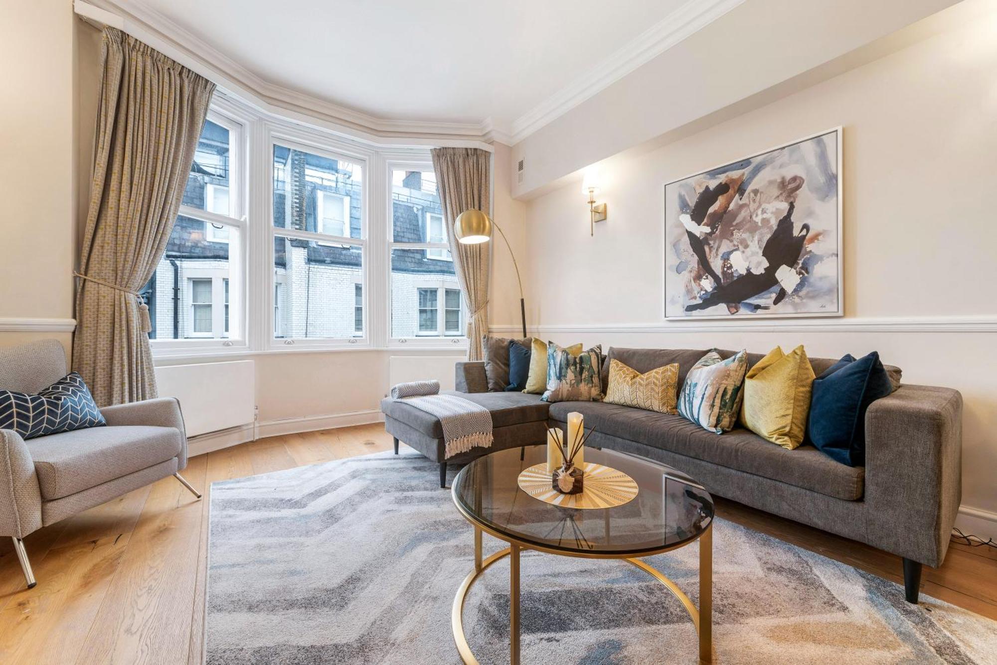 Spectacular 3 Bed In Berkeley Sq Mayfair Londres Exterior foto