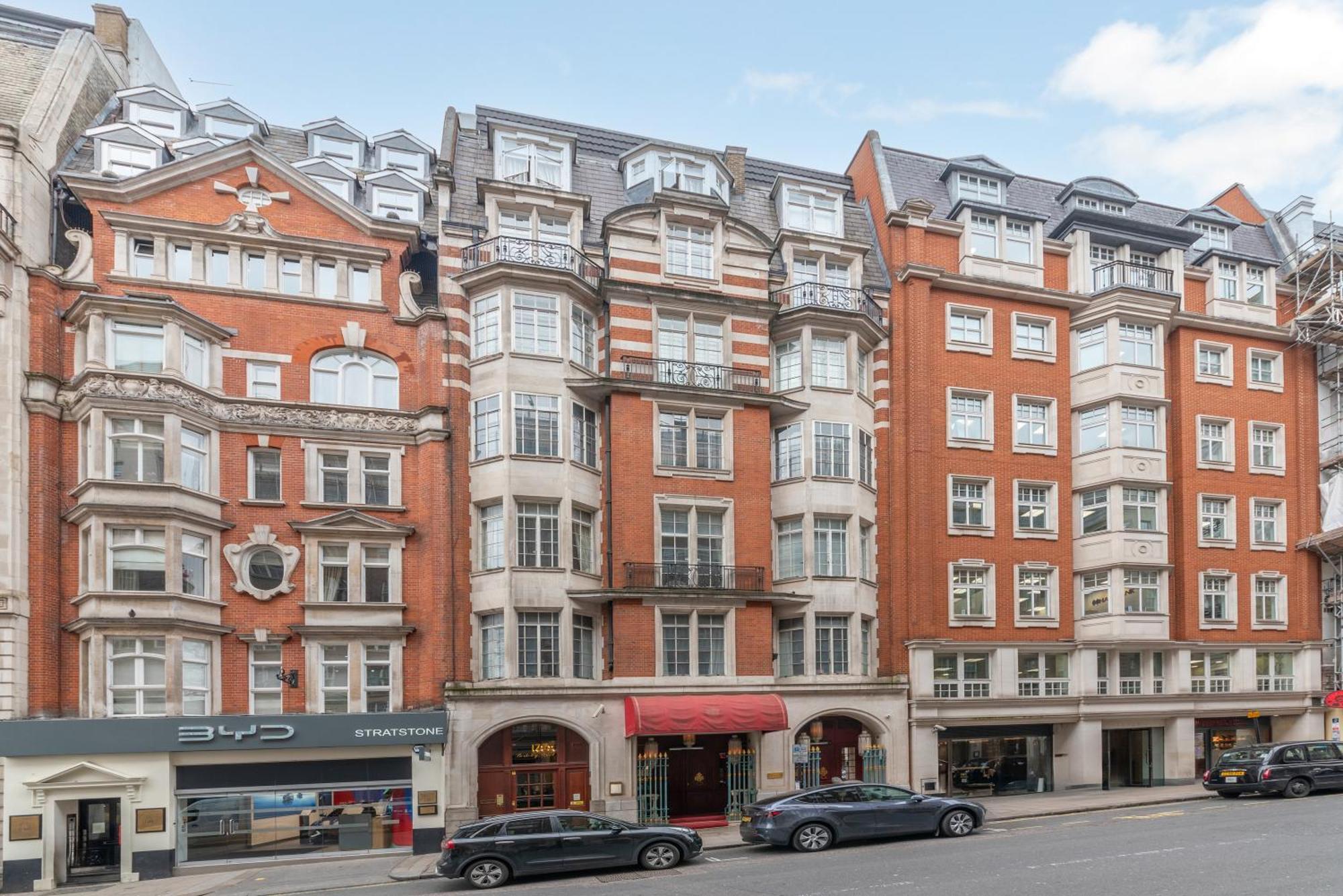 Spectacular 3 Bed In Berkeley Sq Mayfair Londres Exterior foto
